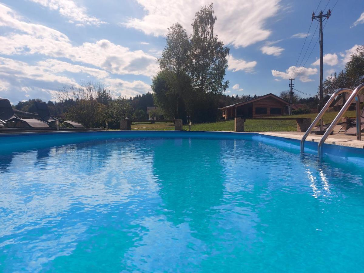 Lahinja & Kolpa River Apartments Metlika Extérieur photo